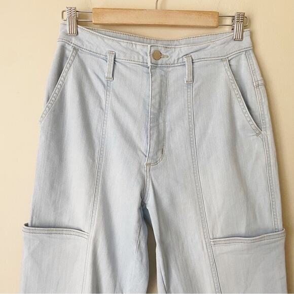 Universal Thread | Tapered Cropped Utility Cargo Pants High Waisted Blue Size 4 - Picture 2 of 5